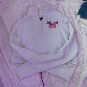 FOREVER 21 cropped quarter zip